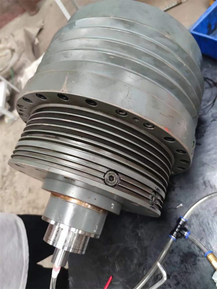 福乐离心机维修