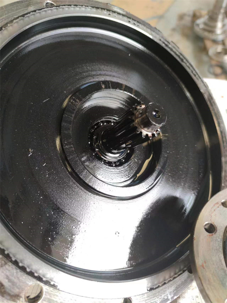 福乐伟离心机维修